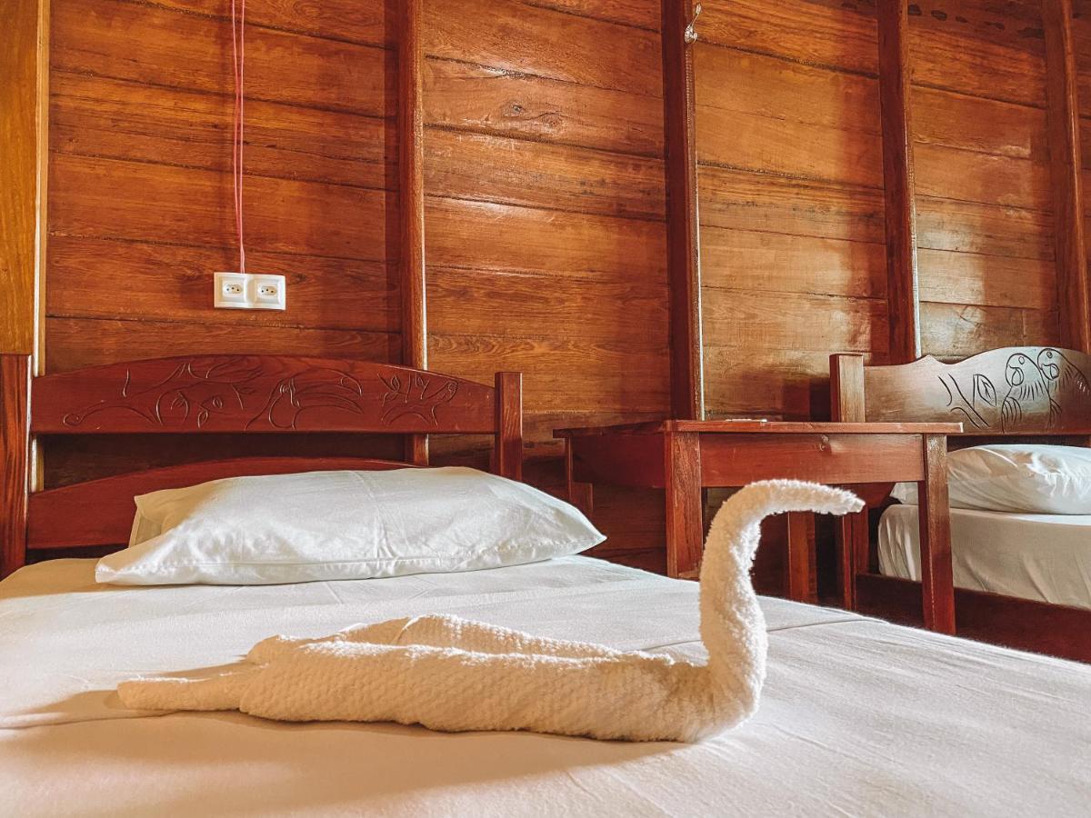 Amazon Arowana Lodge Careiro Exterior foto